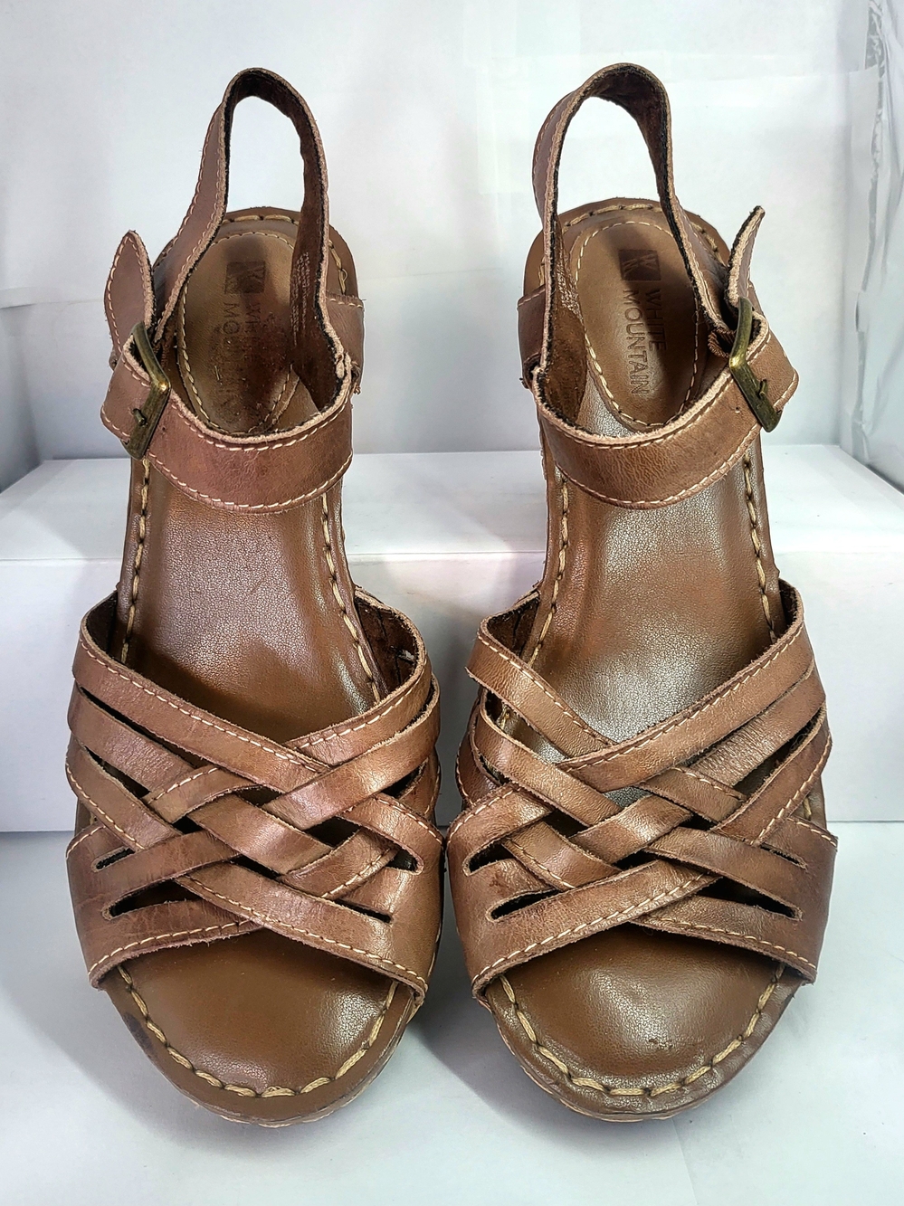 White Mountain Tigerlily Brown Leather Strappy Block Heel Sandals Size 8.5